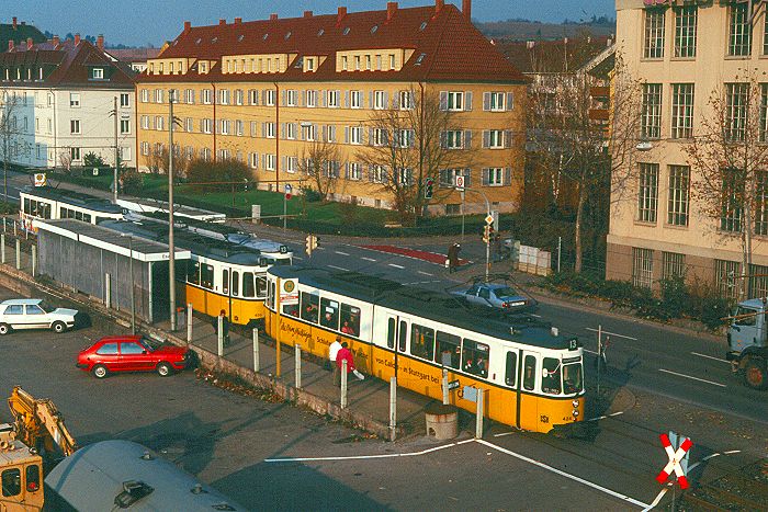 http://www.eisenbahnfotograf.de/strab/ssb/i3930822.jpg