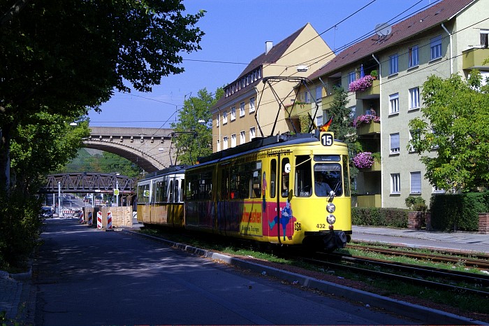 http://www.eisenbahnfotograf.de/strab/ssb/i6001541.jpg