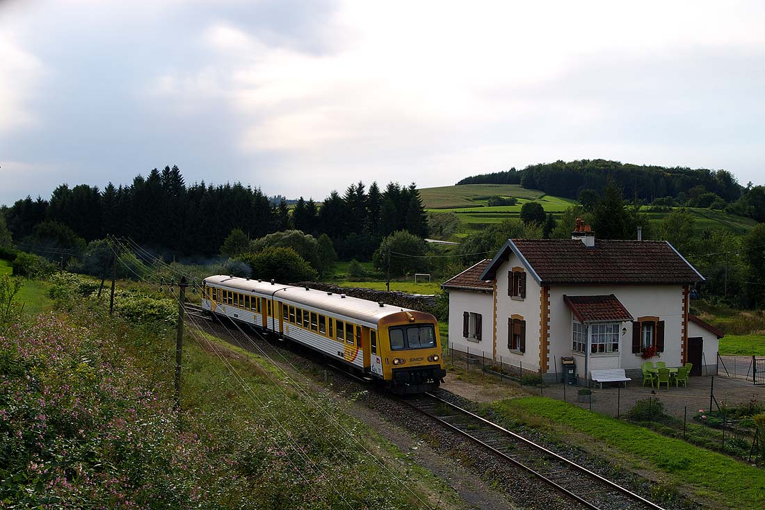 http://www.eisenbahnfotograf.de/strecken/kbs62000/6002114.jpg